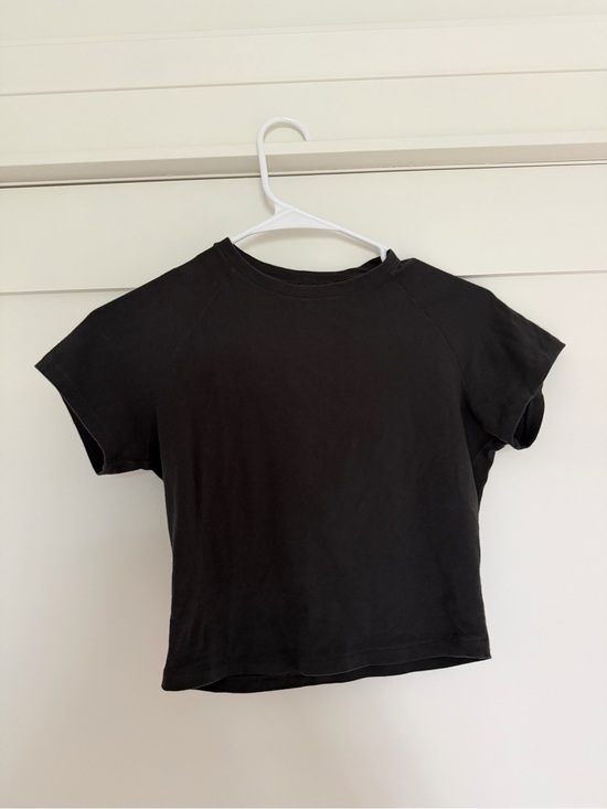 SKIMS Tops - SKIMS Black Short Sleeve